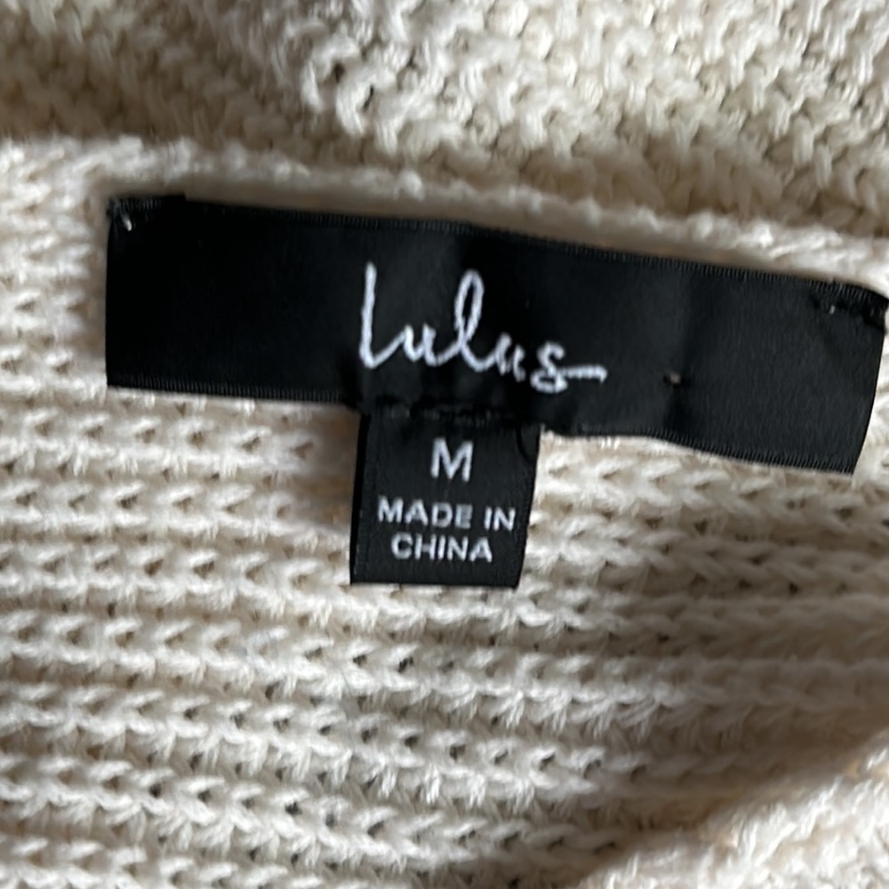 Lulus top size Medium crop sweater low twisty back baddie barbie girl ivory - Picture 9 of 9